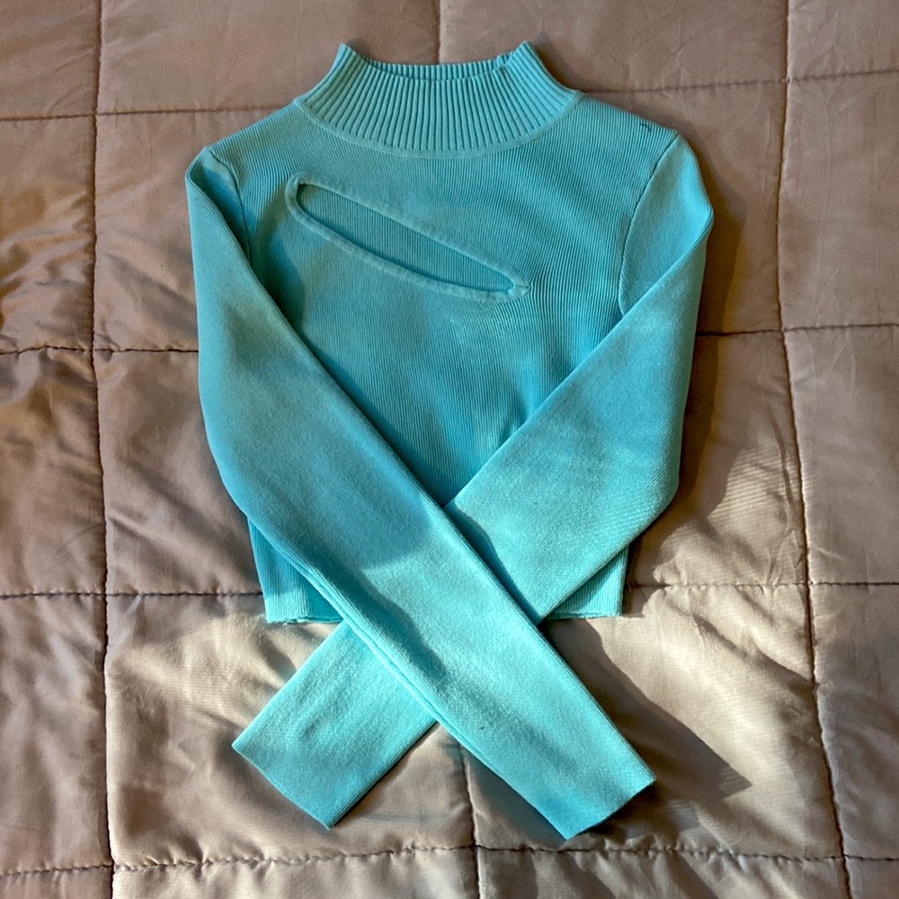 Light blue cropped sweater, Better Be brand, size small